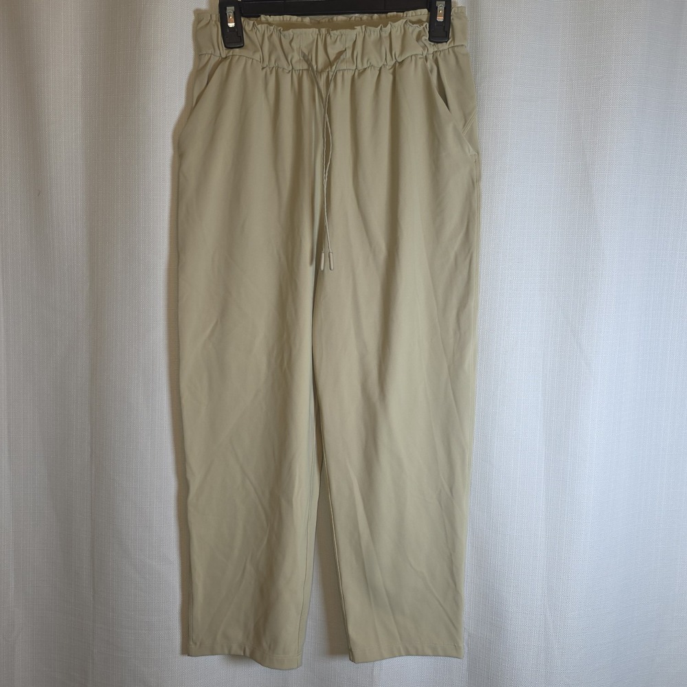 Lululemon Women's Keep Moving Pants Casual Athleisure Sz 6 EUC